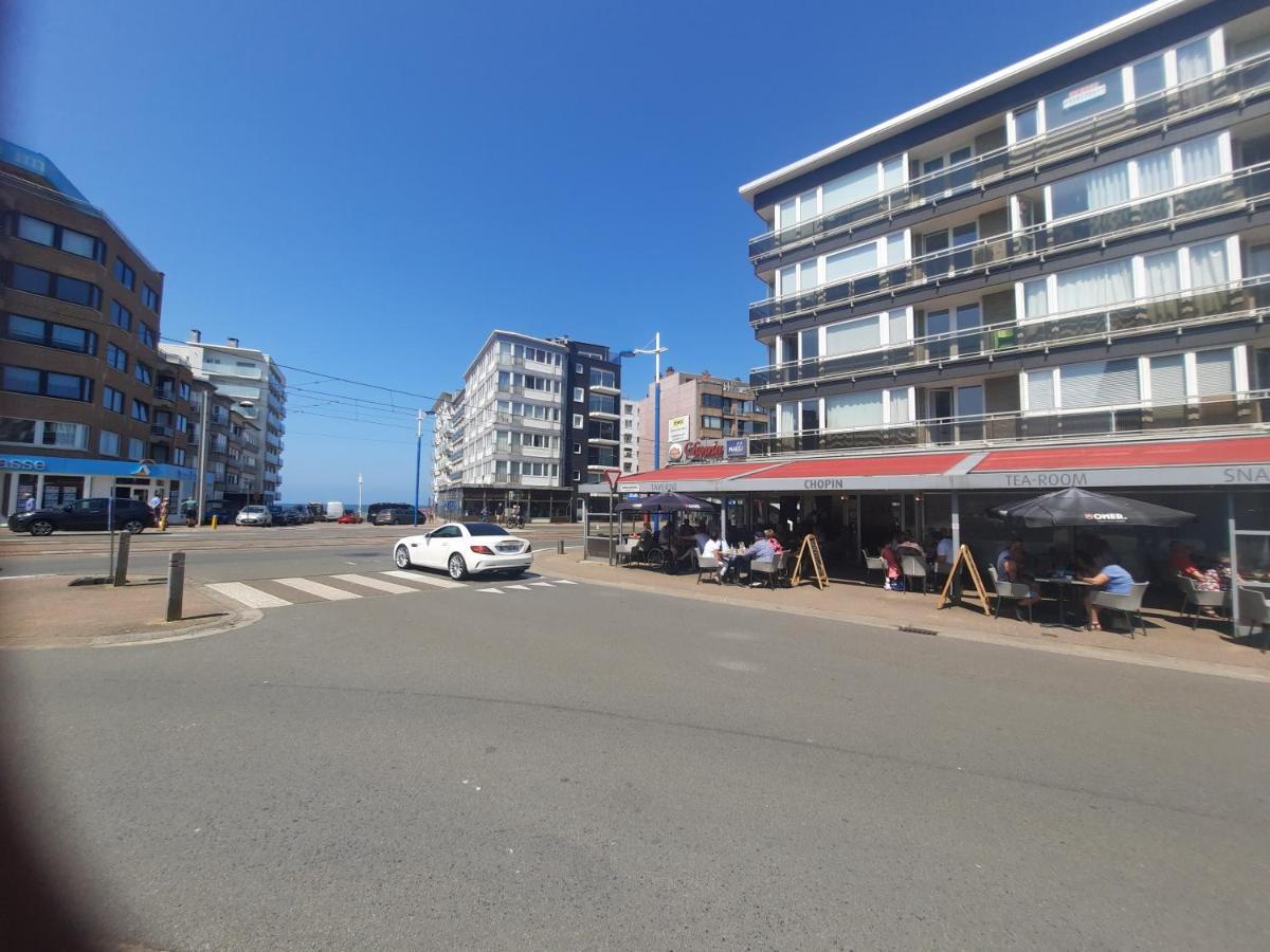Zeezicht Sibeac Koksijde Apartment Bagian luar foto