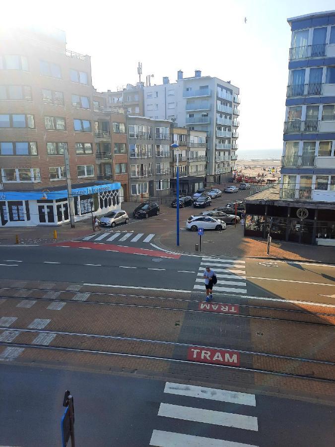 Zeezicht Sibeac Koksijde Apartment Bagian luar foto