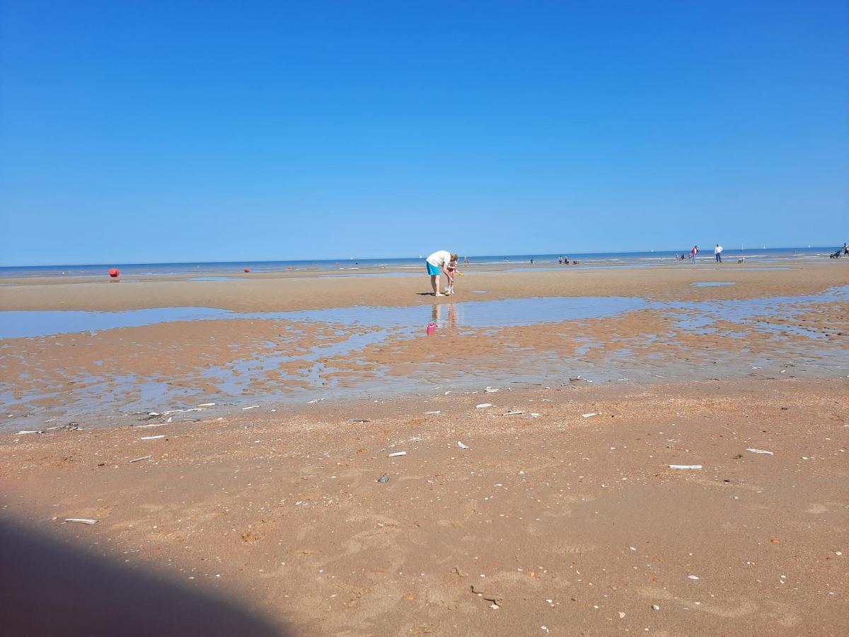Zeezicht Sibeac Koksijde Apartment Bagian luar foto
